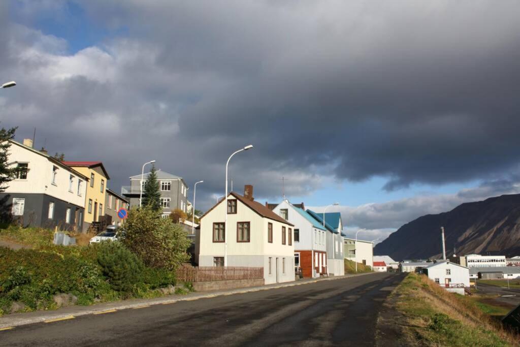 House With A Warm Soul In North Iceland Villa Siglufjordur Eksteriør bilde